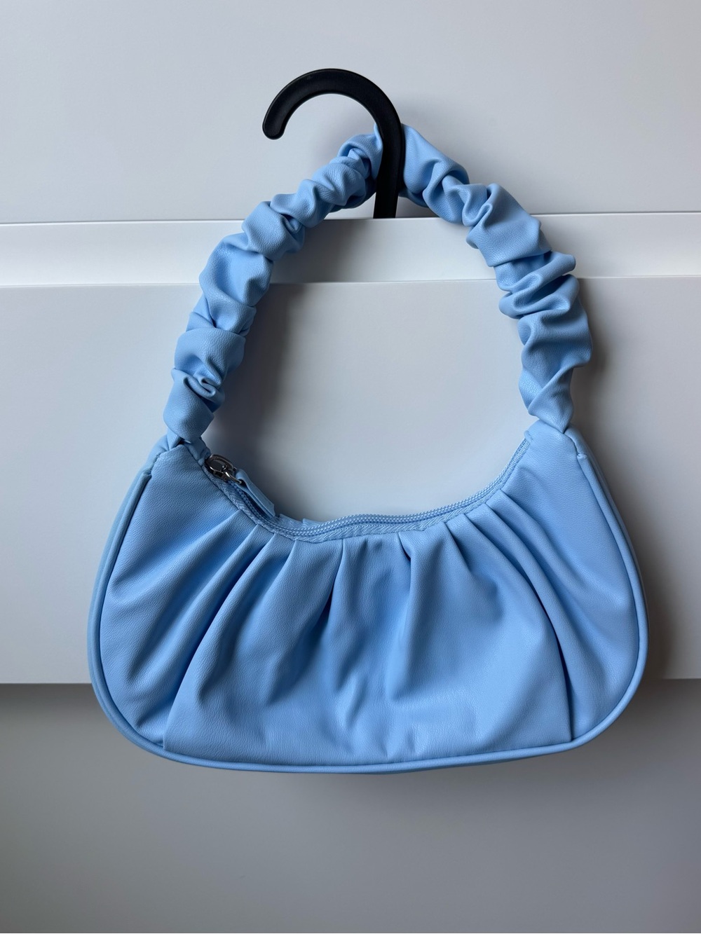 H&M light blue bag